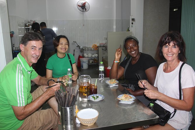 3 Hour Hoi An Walking Food Tour. Morning (HFM) - Hoi An before the streets fill