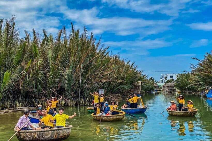40 Minutes - Basket Boat Ride in the Water Coconut forest - Why the $5 price offers good value