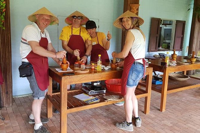 A Real Insight into Hoi An Village Island Experience & Hidden Gem - Cooking, lunch, and the value of doing the work