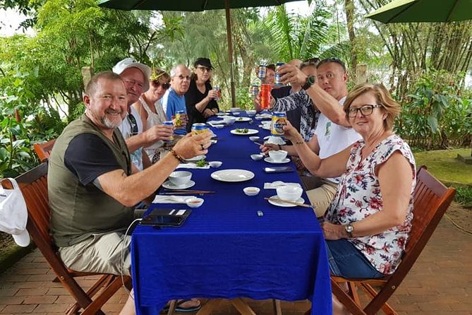 A Real Insight into Hoi An Village Island Experience & Hidden Gem - Starting among the herbs at Tra Que Vegetable Village