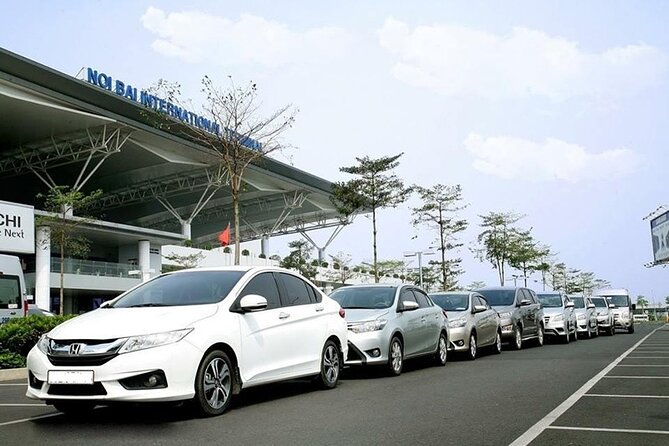 Airport Transfer (From Hotel in Hoi An to Da Nang Airport) 7 Seat Car - Meeting your driver at the Hoi An hotel