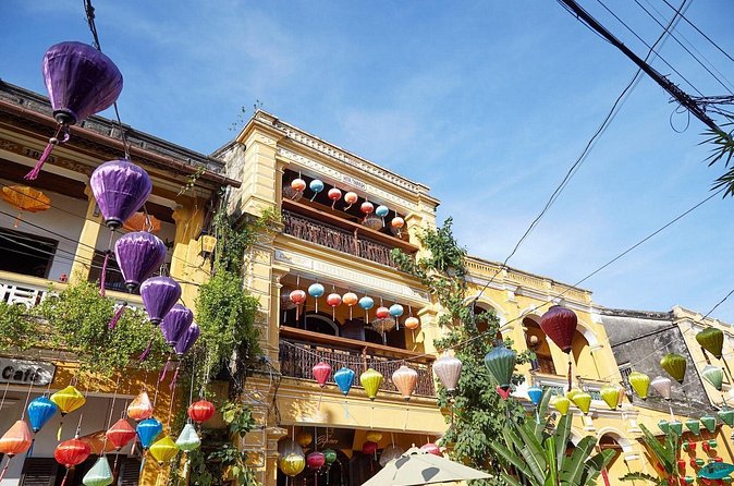 Ancient Town Walking Tour in Hoi An - What the guide adds to the walk