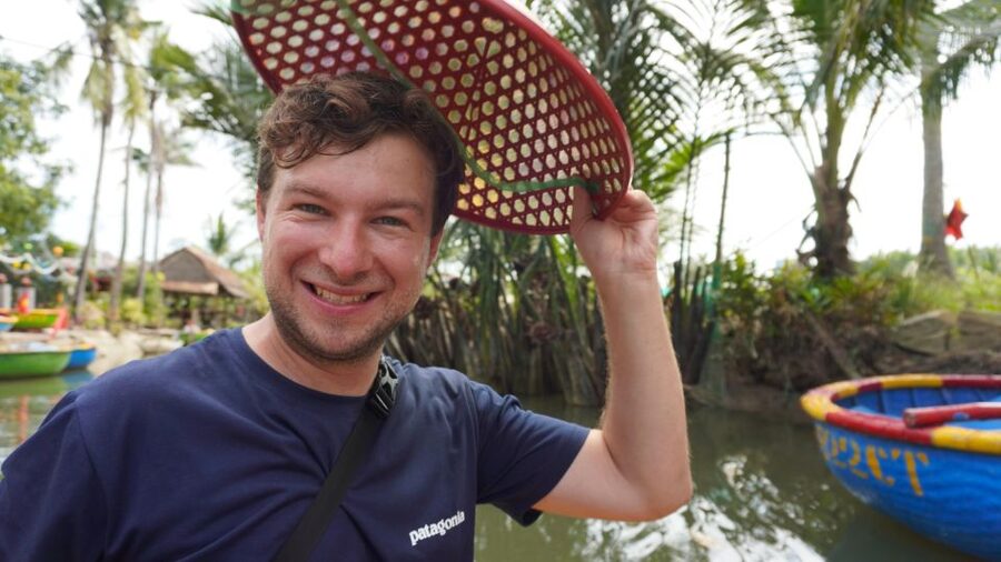 Basket Boat at Coconut Village, Kitchen Show and Big Lunch - What happens in the show kitchen
