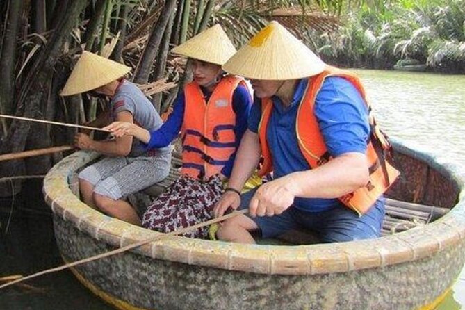 Basket Boat in Hoi An( visit water coconut forest,Crab fishing ) - What the $17.33 Price Really Includes
