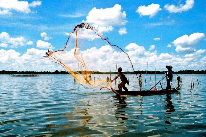 Basket Boat in Hoi An( visit water coconut forest,Crab fishing ) - Paddling Through the Nipa Palms