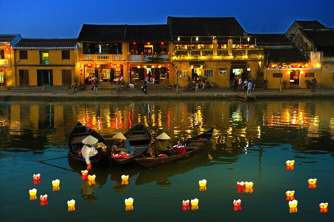 Basket Boat Tour, Hoi An city, boat trip and lantern release - What the guide adds to the day