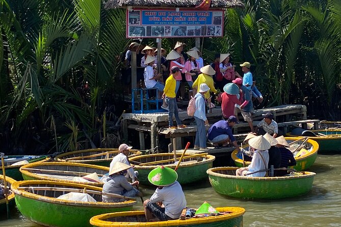 Bay Mau Cooking Class with Market Tour and Basket Boat Ride - What happens inside the stilt house