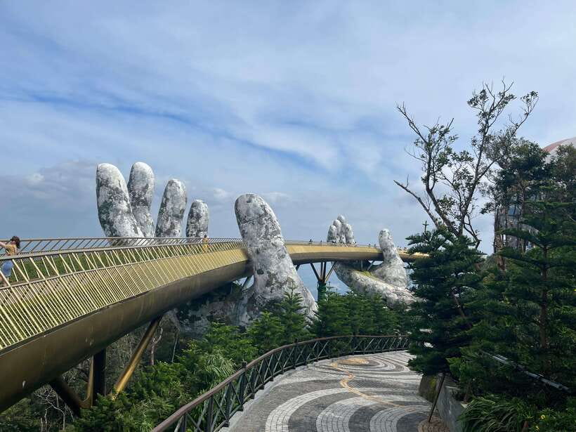 Best Tours/ Transfer to Bana Hills & Golden Bridge - A 6-Kilometer Cable Car Ride Above the Forest