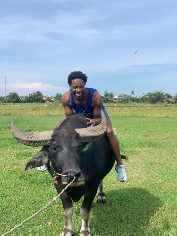BUFFALO RIDING -BASKET BOAT & BIKE TOUR-HOI AN - Guides make the difference