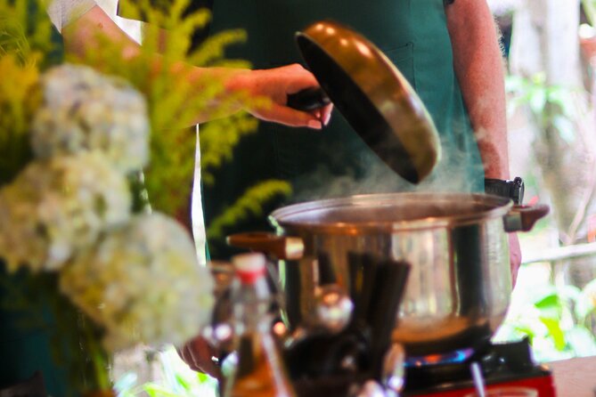 Cocolocal Farm Cooking Class with market tour and basket boat - Morning or afternoon: which schedule suits you?