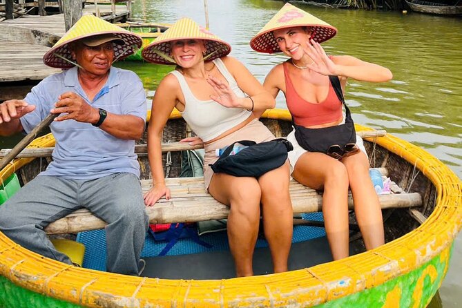 Coconut Basket Boat Ride by Hangcoconut - Timing, transport, and what to bring