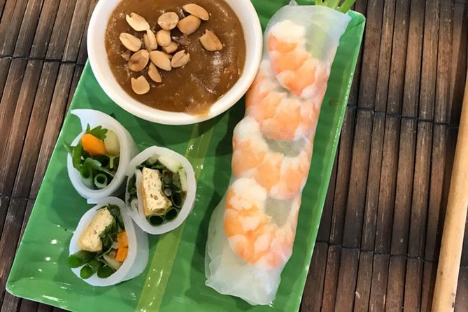 Cooking class, market tour and basket boat tour - Booking, pickup, and cancellation details