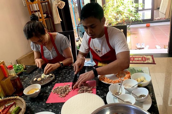 Cooking with Jolie in Hoi An and Lantern making class (JHA4) - A coffee break before the kitchen