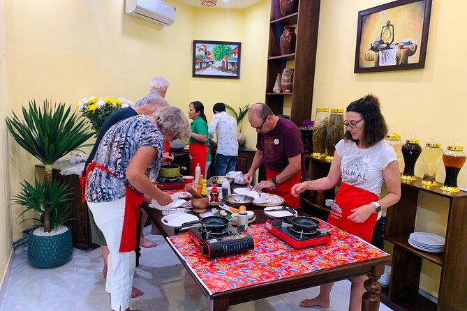 Coooking Class And Eating Tour - Choosing Ingredients With the Chef