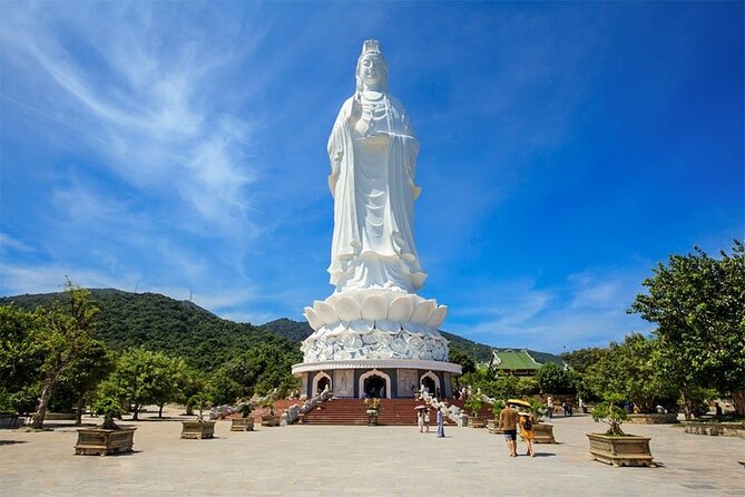 Da Nang Explore: Lady Buddha, Monkey Mountain & Am Phu Cave Tour - Why this half-day route works