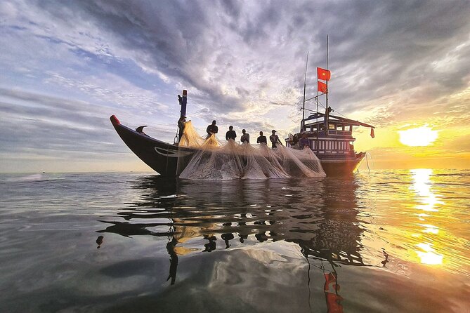 Da Nang/Hoi An: Cham Island Snorkeling, Sunbathing, Nice Beaches - Lang Beach, the pagoda, and the fishing village