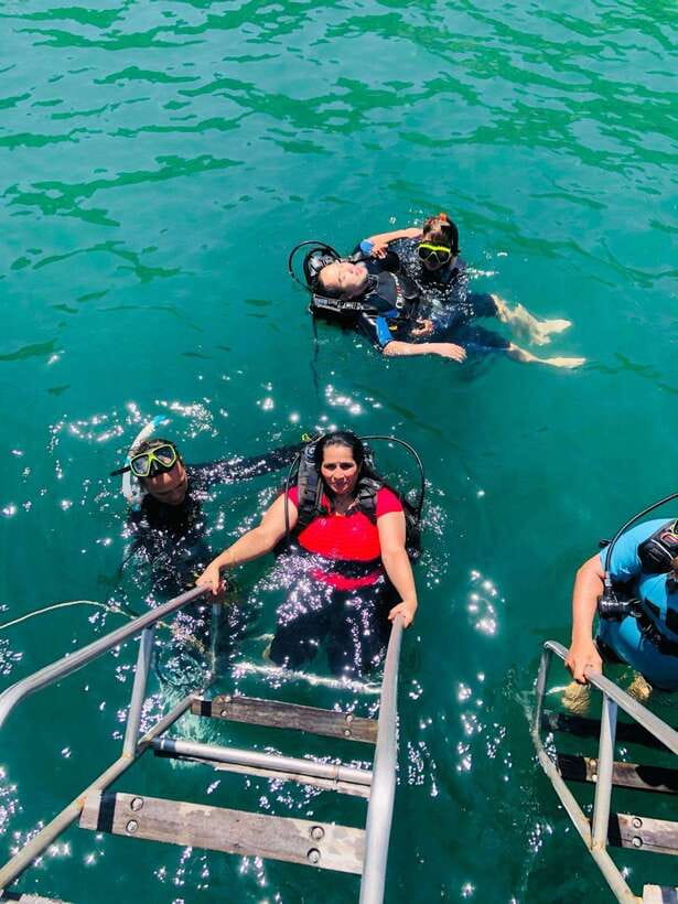 Da Nang/Hoi An: Cham Island Speedboat Tour with Snorkeling - Lunch on the beach, then nearly two hours to yourself
