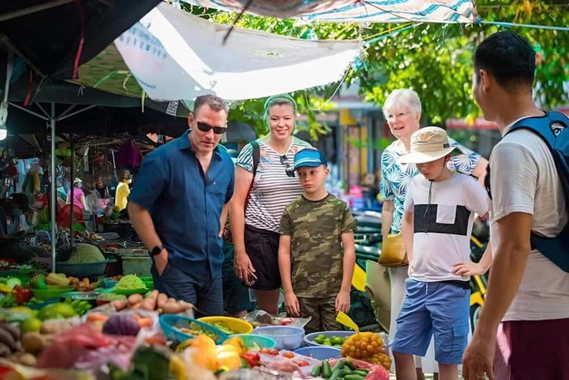 Da Nang/Hoi An: Market Tour, Basket Boat Ride, Cooking Class - The $18 experience in plain terms