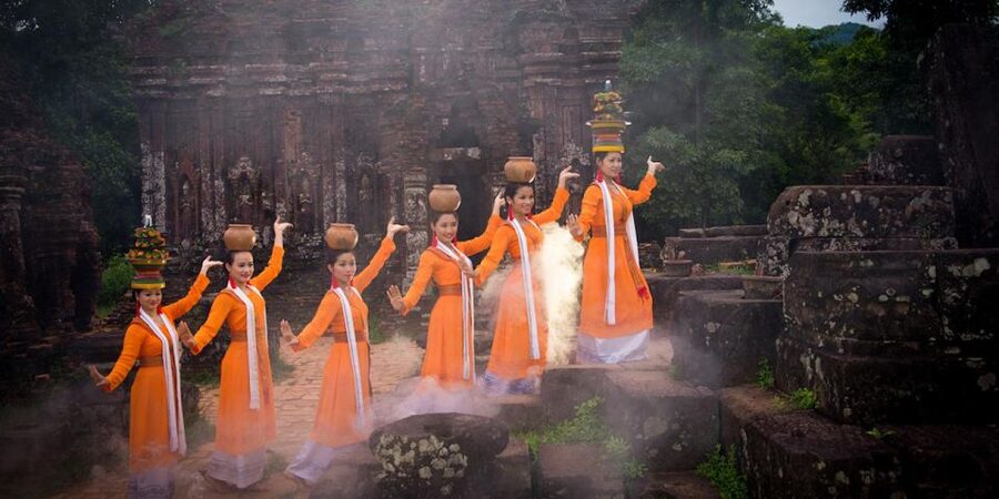 Da Nang/ Hoi An: My Son Holyland & Rice Paper Making Tour - The Thu Bon River provides a gentle finish