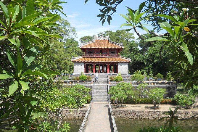Day trip to Hue- The Imperial City from Hoi An/ Da Nang - What the guides add to the day