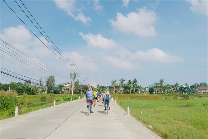 Discover The Hidden Charm Of Hoi An’s Countryside On A Bike Tour - From Hoi An streets to Cam Kim Island