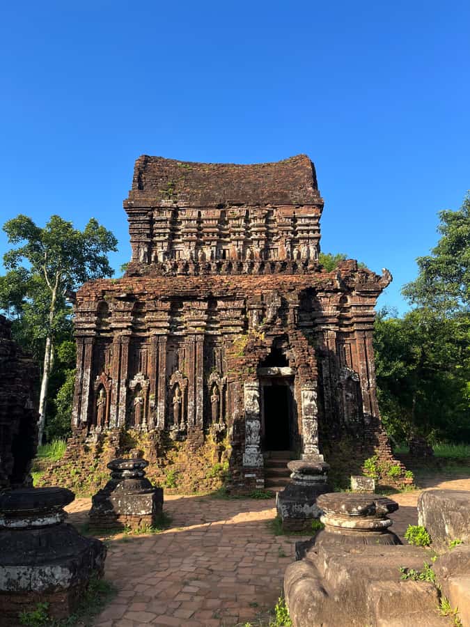 Early My Son tour/transfer to avoid crowd and the heat - The one-hour drive from Hoi An