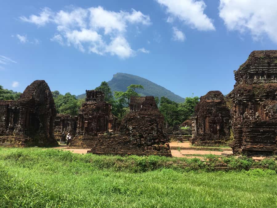 Early My Son tour/transfer to avoid crowd and the heat - Brick towers, carvings, and the questions they raise