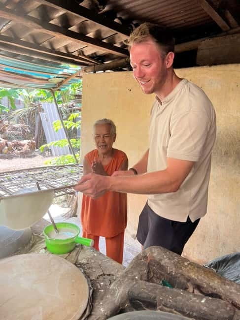 Eat Like a Local – Hoi An Evening Food Tour - Starting at 6:00 PM on Hoàng Diệu Street