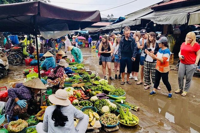 Experience Local Market and Boat Ride with Cooking Class - A cooking class built around participation