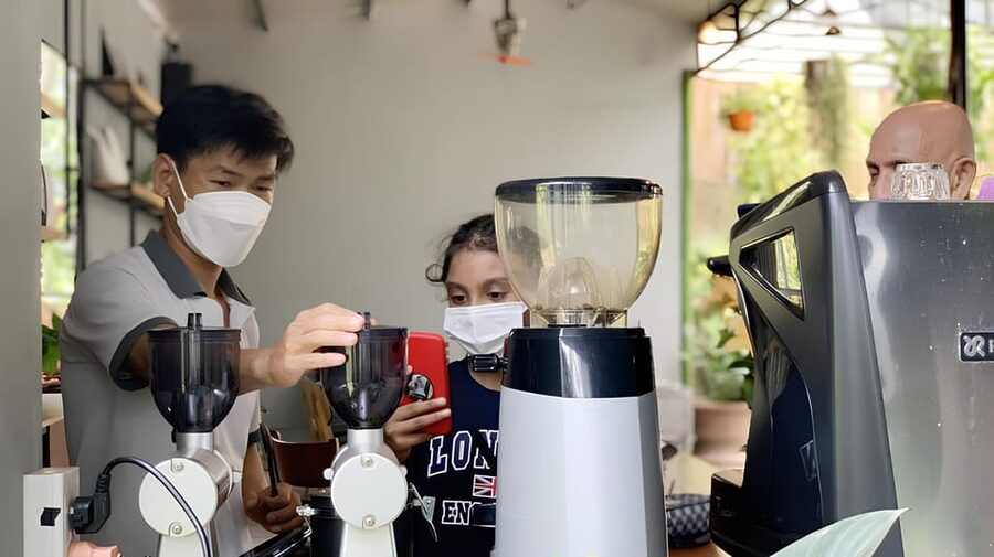 Exploring Vietnamese Coffee Culture, Coffee Making in Hoi An - What the $20 price really covers