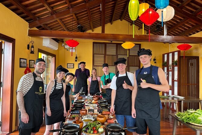 Express Cooking Class at Faifoo Central Restaurant - Choosing the vegan or non-vegan menu