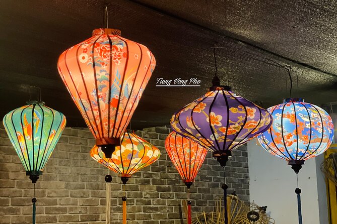 Express Hoi An Lantern Making Class-Foldable lanterns - Choosing Silk, Color, and the Final Tassel