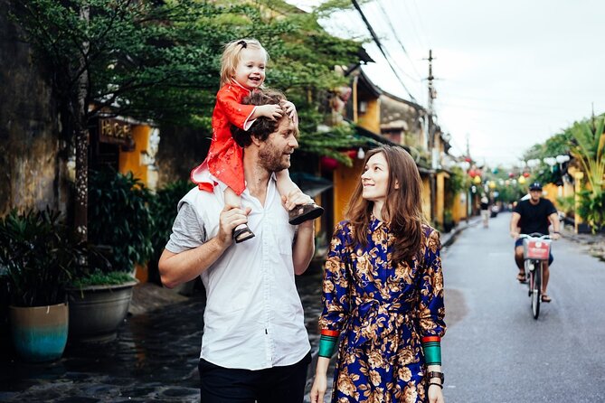 Family Photography Tour in Hoi An - Keeping young children comfortable during 90 minutes