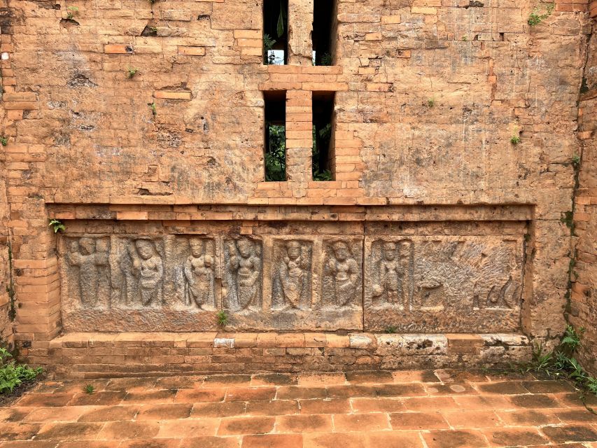 From Hoi An: Marble Mountains and My Son Sanctuary Day Trip - Guides, group size, and the pace of the day