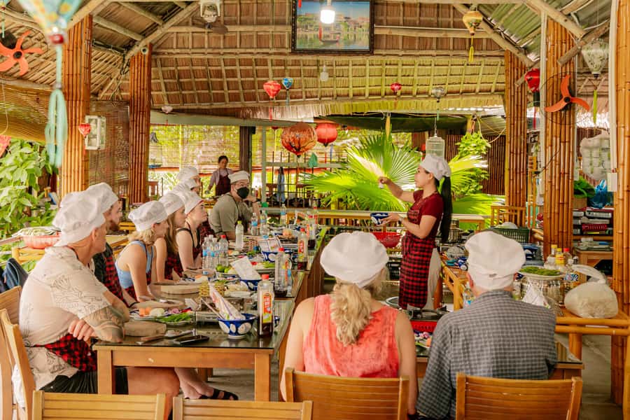 From Hoi An: Market Tour, Basket Boat Ride and Cooking Class - Who will enjoy this experience most?