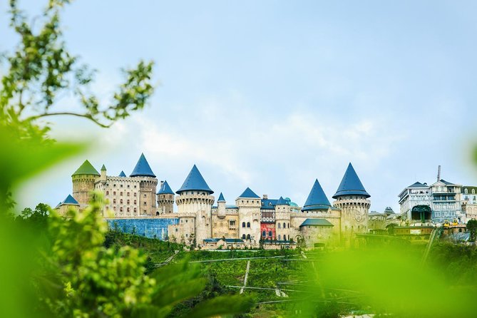 Golden Bridge and Ba Na Hills Full Day From Hoi An City - The buffet lunch is useful on a busy sightseeing day