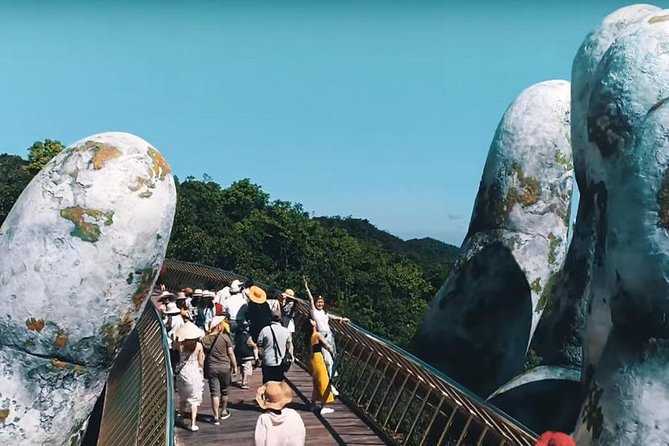 Golden Bridge - BaNa Hills: Private Trip From Hoi An/Da Nang - What the guide and private format add