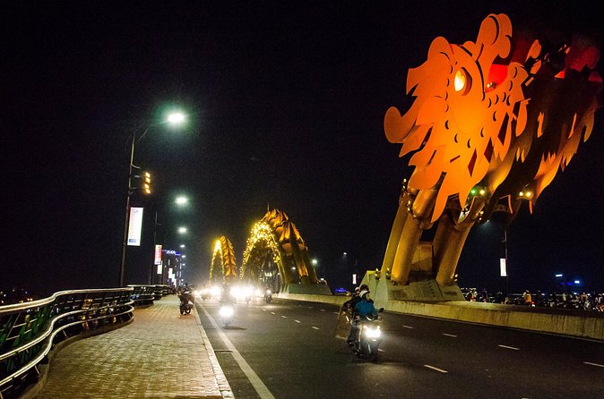 Golden Hand Bridge Afternoon and Evening Tour - Dinner and the five-hour Ba Na Hills visit