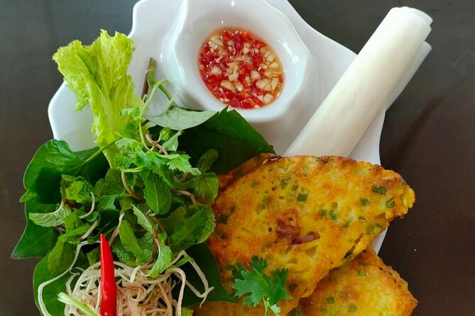 Green Coconut Village Cooking Tour (Local Market,Basket Boat and Cooking) - A cooking class with Vu’s friendly team