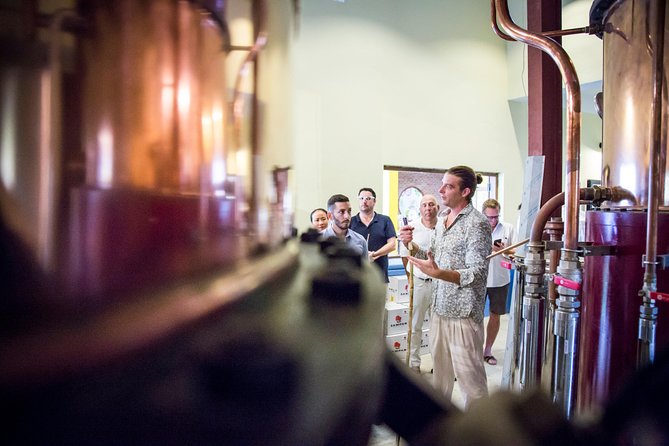Guided tour of Sampan distillery // Agricultural Rum Medalist - Why Sampan rum is different from ordinary rum