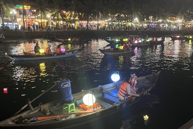 Hoai River Boat Trip by Night with Release Lantern - Walking through Hoi An’s Ancient Town afterward