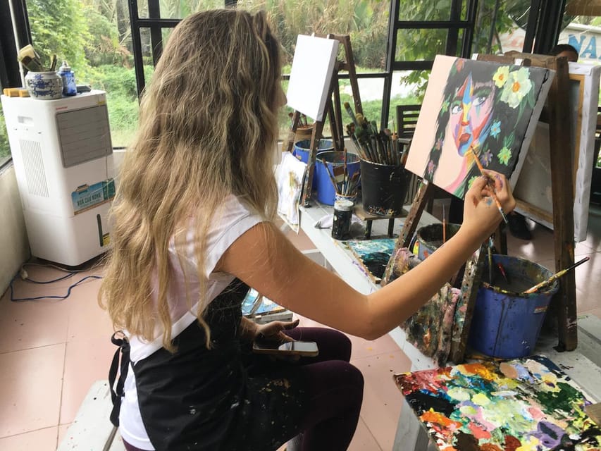 Hoi An: 2 Hours Painting Class with Local Artist in Oldtown - Who should book this class