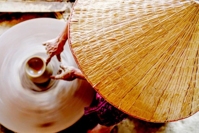 Hoi An Ancient Town Tour: Japanese Covered Bridge & Old House from Hoi An - Starting with Hoi An’s early market