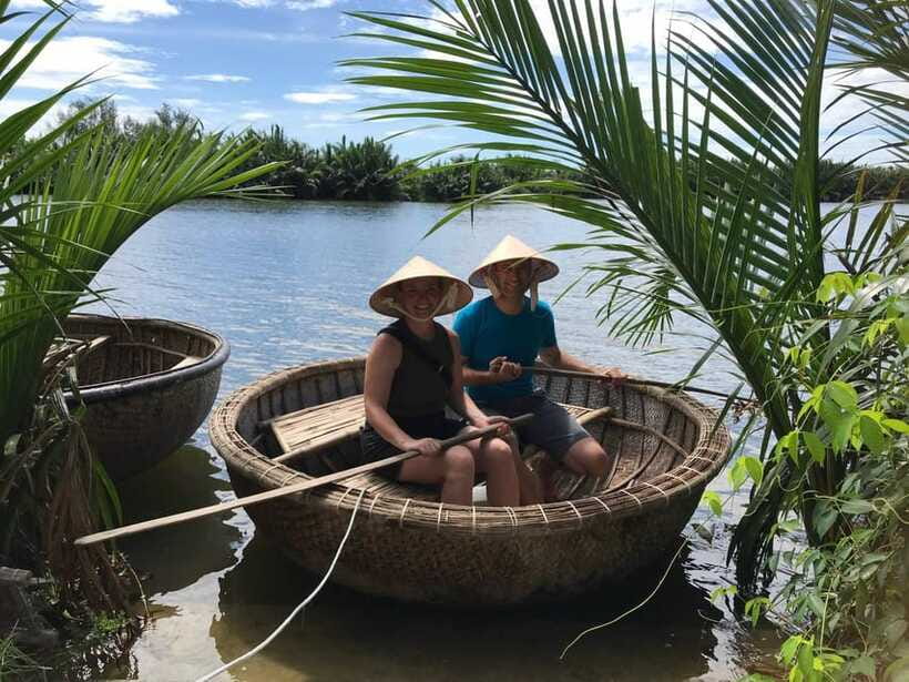 Hoi An: Basket Boat and fishing Crabs Tour - A 90-minute plan, with some flexibility needed