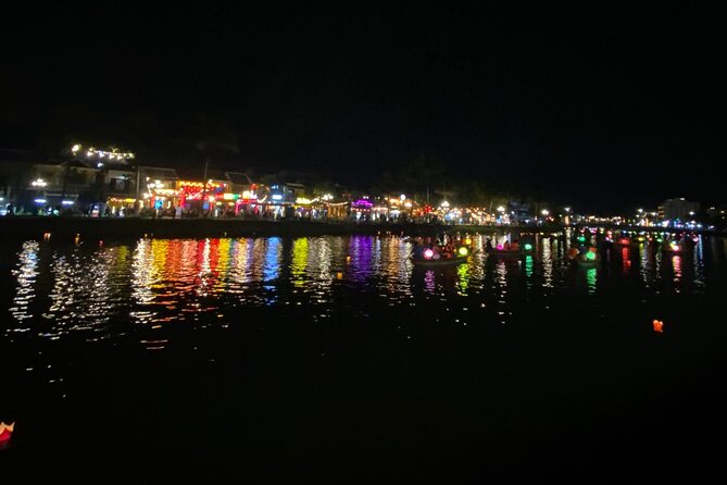 Hoi An Boat Ride and Release Lantern, Night Market Private Tour - Night market atmosphere without losing the local angle