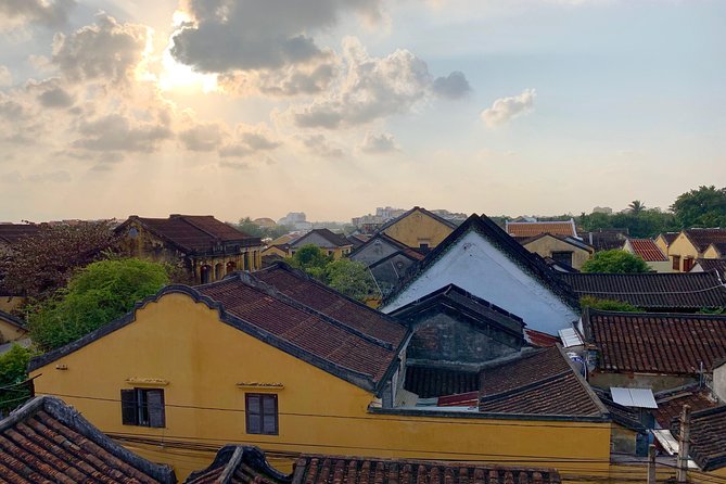 Hoi An By Night with Boat Trip and Foot Massage - A traditional game and a gentle finish