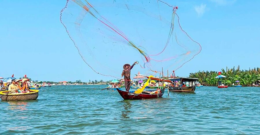 Hoi An: Cam Thanh Basket Boat Ride - Who Will Enjoy This Most?