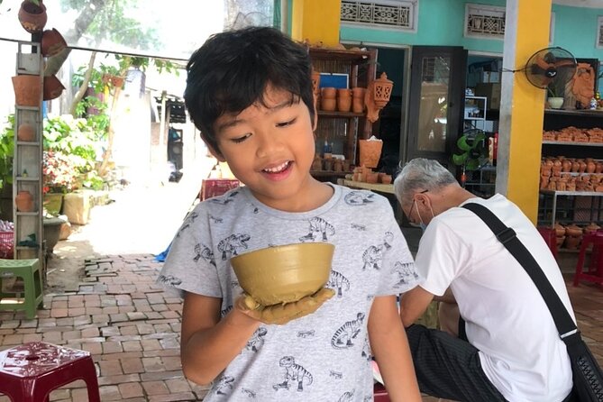 Hoi An Ceramic/Pottery/Lantern Making Class Cafe & Basket Boat - Learning Vietnamese coffee at a local home