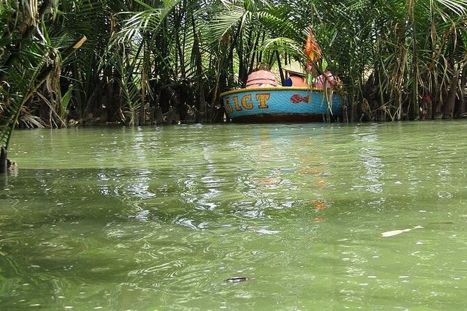 Hoi An Ceramic/Pottery/Lantern Making Class Cafe & Basket Boat - Rolling through Bay Mau Coconut Forest