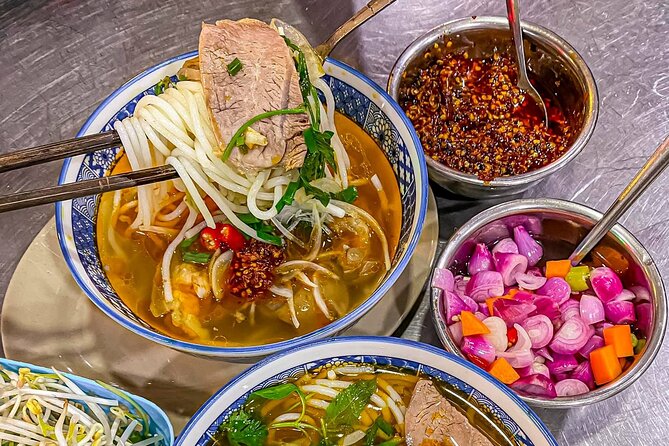 Hoi An Cheap Walking Food Tour - A 4pm start that turns into dinner